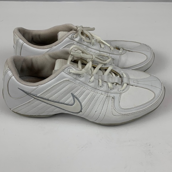 Nike sneakers - Picture 9 of 9